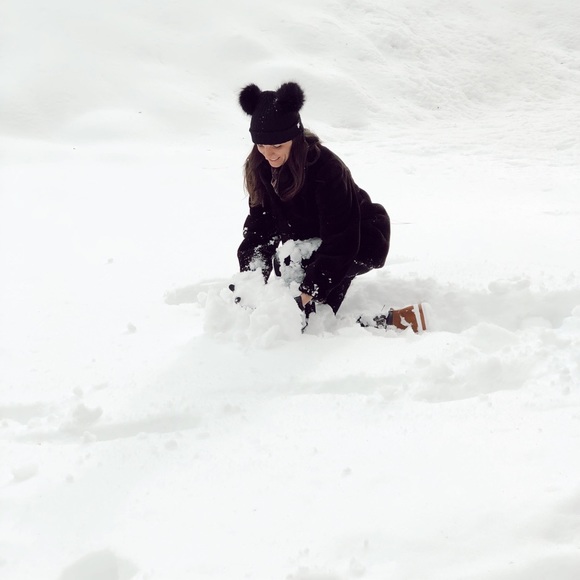 π₯ Beanies Cap Winter With 2 Fur Ball - Picture 3 of 5